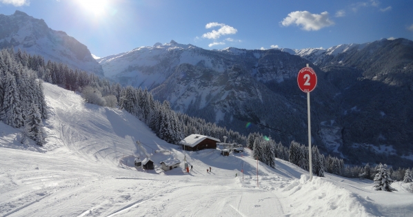 Monsieur Bouvet Stéphane, Maire de Sixt-fer à Cheval: SAUVONS LE DOMAINE SKIABLE LES VAGNYS