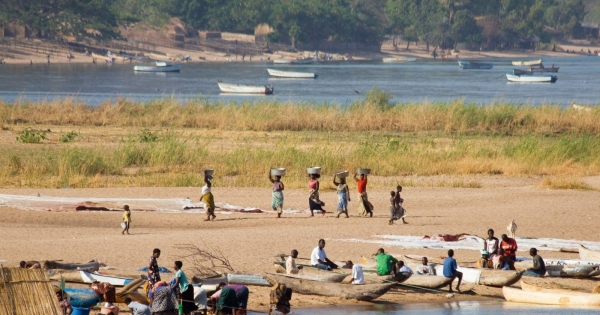 Malawi government and The Surestream Oil Company exploring oil in Lake Malawi: Save Lake Malawi, stop oil exploration