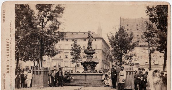 Odbudowa historycznej fontanny Neptuna na pl. Nowy Targ we Wrocławiu