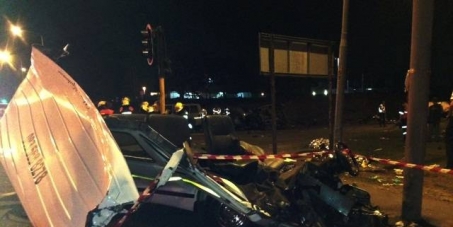 Ban Trucks accessing the M13 Fields Hill