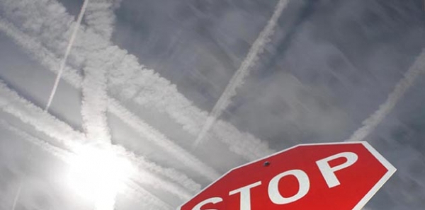 Canadian Government: Stop Chemtrailing Canadian Skies