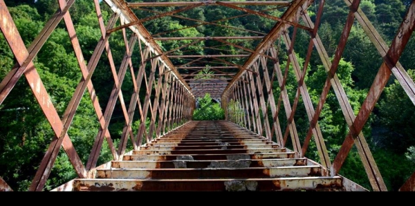 Rebuild the Silver Bridge : We want the Silver Bridge rebuilt for the community 